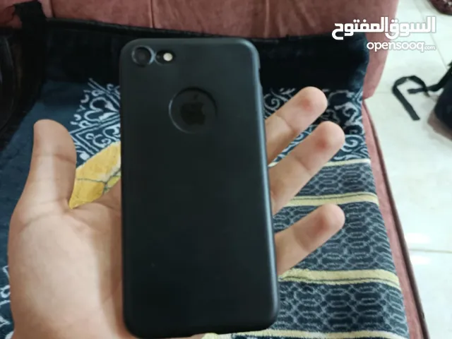 ايفون 7 بحاله الوكاله للبيع  في الزرقاء حي نصار ضاحية الاميره هيا الزواهرة