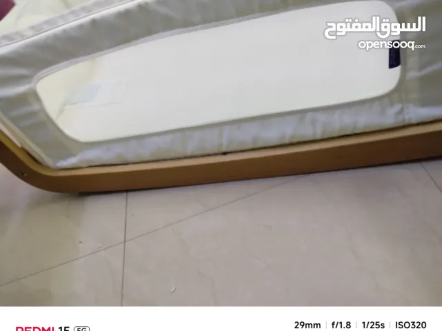 سرير اطفال