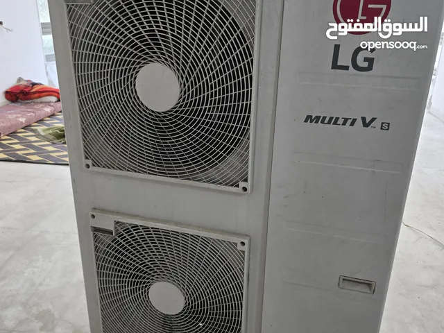 وحدة خارجية من LG نوع VRV قدرة 7 طن مع 4 وحدات مخفية (كونسيلد دكت) ووحدة واحدة نوع جداري للبيع