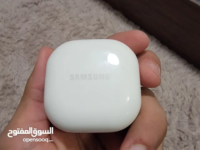 سماعة samsung galaxy buds 2 الاذن اليمين خاربة