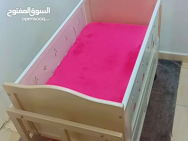 تخت بيبي خشب صلاة النبي تركي هو لتخت جاية من تركيا والله .. ما في قحط ولا شخط فكو و تركيبو سهل كتير