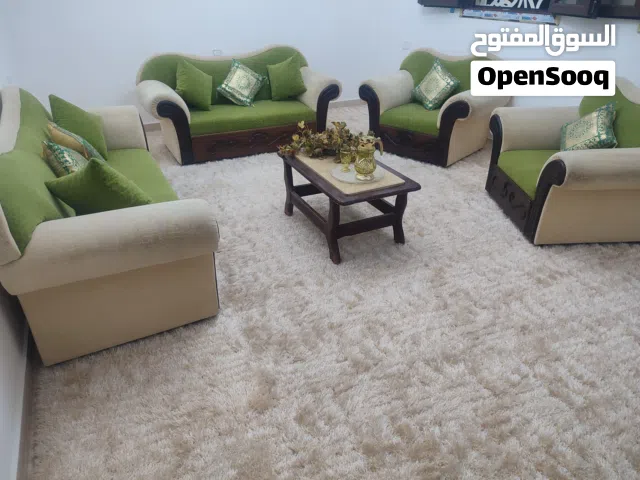 صالون خشبي واسفنج درجه أوله