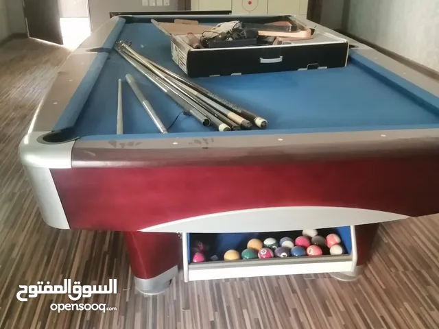 طولة بلياردو مستعمله شهر فقط