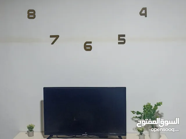 بكس تحت الشاشة زي في الصورة