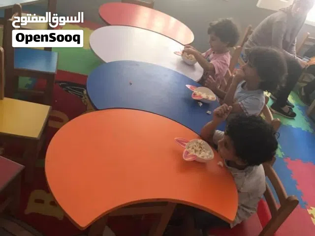 مستلزمات حضانه كامله للبيع