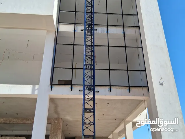 سلة كهربائية مجرورة لشغل الواجهات.وتشطيب المباني