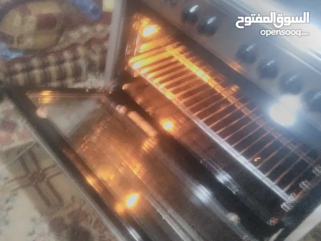 فرن5عيون شغال فل مضمون نظيف جدا