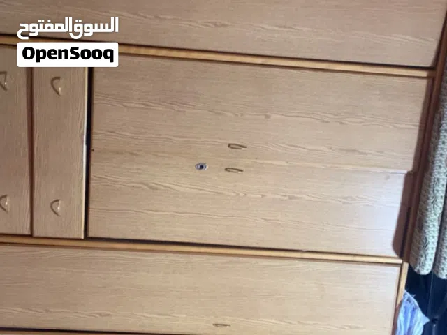 تختين مفرد وخزانتين وملحق وتسريحه