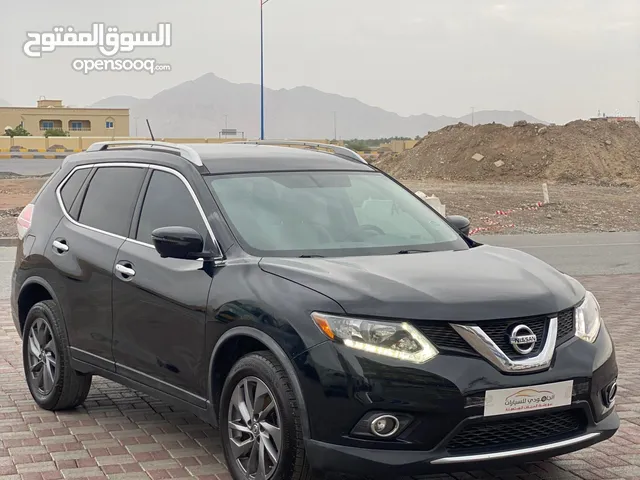 Used Nissan Rogue in Al Dakhiliya