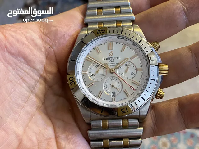 ساعات كوبي اخو اصلي قريب عل اصلي شغالات ونظيفات بس جداااا