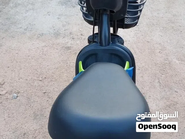 دراجه شحن كهربائيه