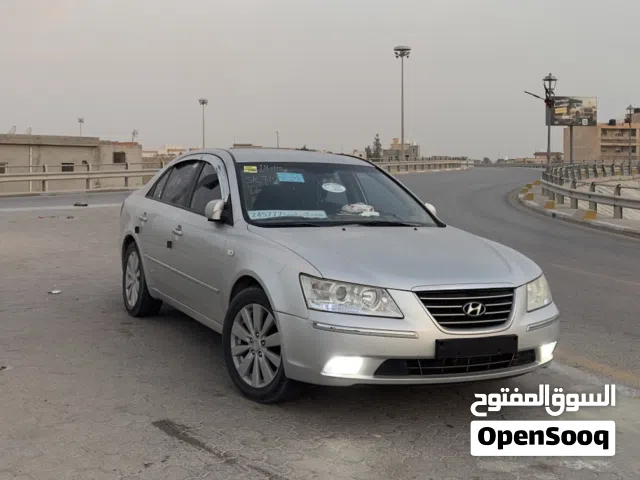 2009 هيونداي سوناتا Standard