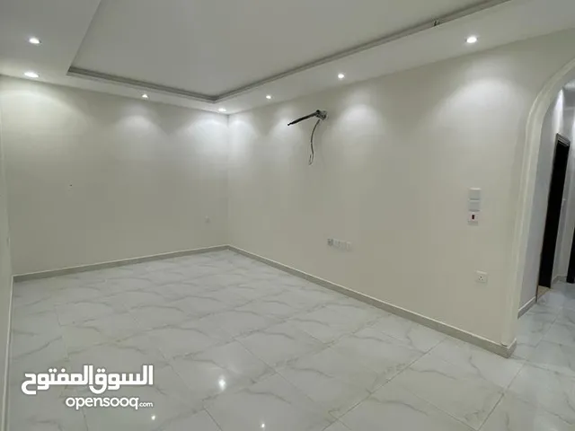 170 m2 5 Bedrooms Apartments for Rent in Jeddah Marwah
