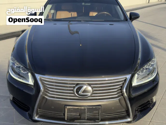 Lexus LS460 (2015) Amrican space
