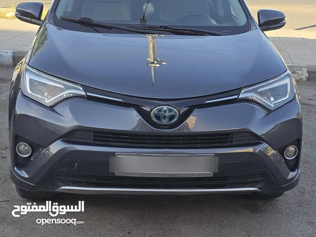 تويوتا راف فور ليمتد موديل 2016 بحالة ممتازة للبيع
