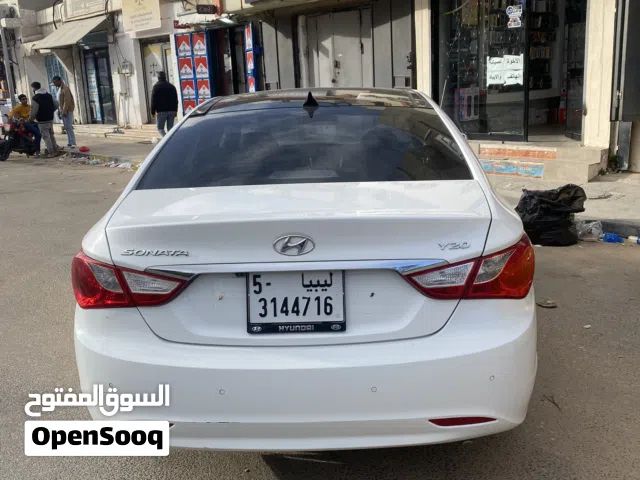 Used Hyundai Sonata in Tripoli
