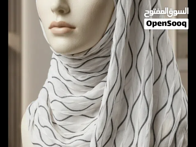 طرحه كالجديدة ب50 جنيه استعمال بسيط جدا مفيش اى عيوب نهائى