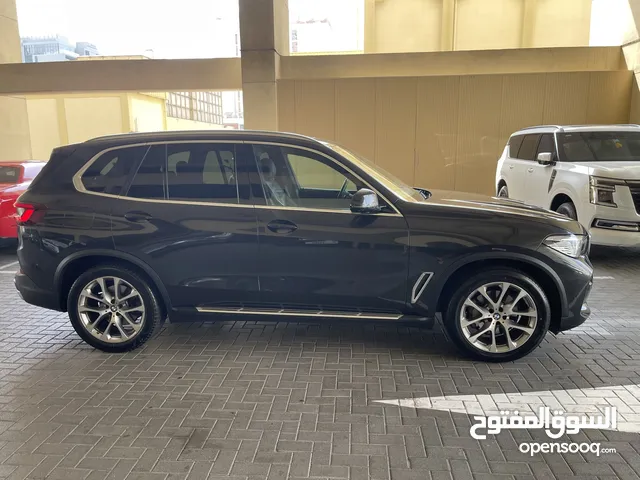 BMW X5 2023