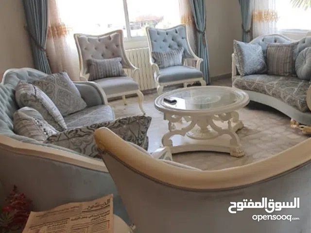 شقة للبيع – الشميساني  قرب حدائق الملك عبدالله  المساحة: 150 م2 الطابق: الثاني