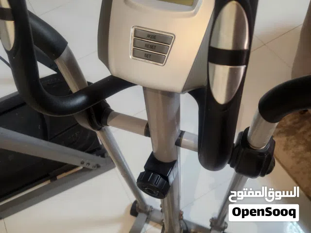 دراجة لياقه بدنيه بحالة جيده استخدام قليل جدا