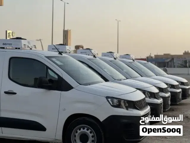 بيجو بارتنر مبرد 2023