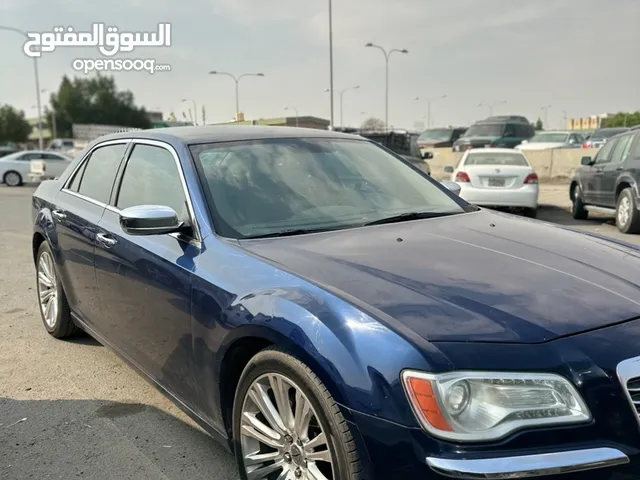 Used Chrysler 300 in Al Jahra