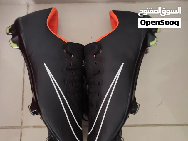 Football shoes nike Mercurial CR7 size 43 44 Black