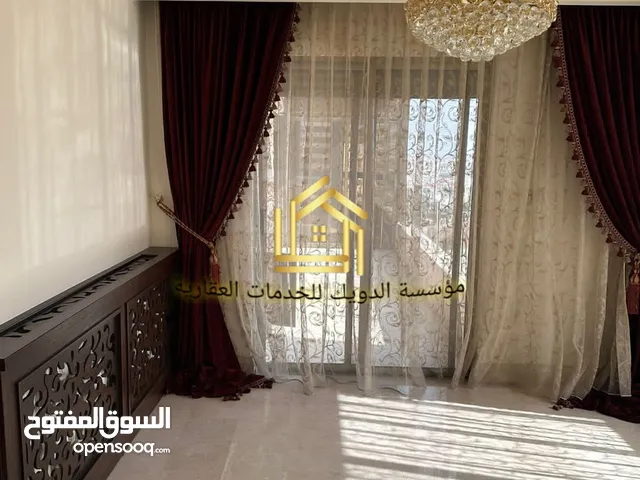 245 m2 4 Bedrooms Apartments for Rent in Amman Tla' Ali