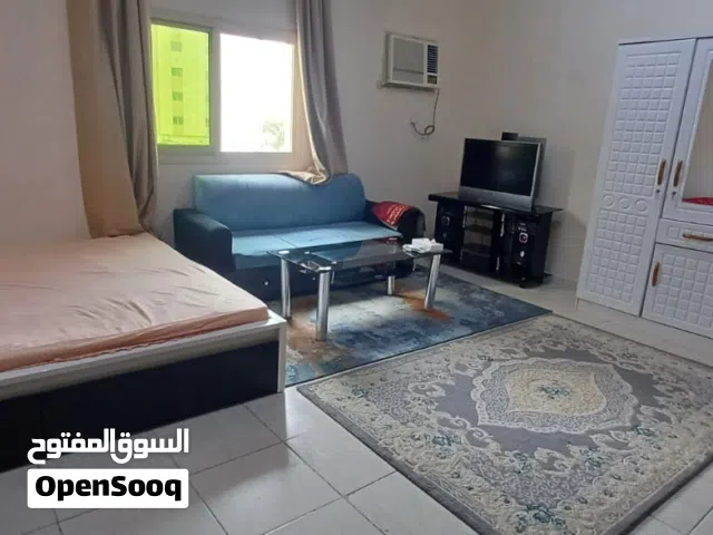 استديو للايجار الشهري
