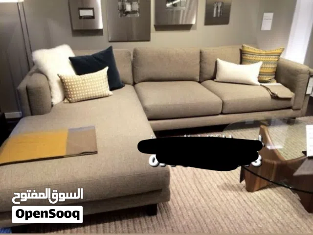 كورنر مستخدم فترة قصيرة نظيف جدا