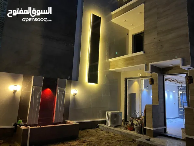 197 m2 5 Bedrooms Townhouse for Sale in Baghdad Elshaab