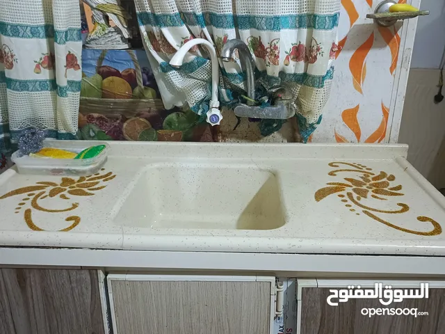 كاونتر للبيع مترين والسنك متر وربع