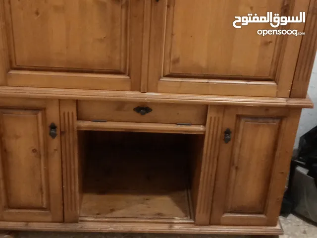 طاوله خشب انتيكه للبيع
