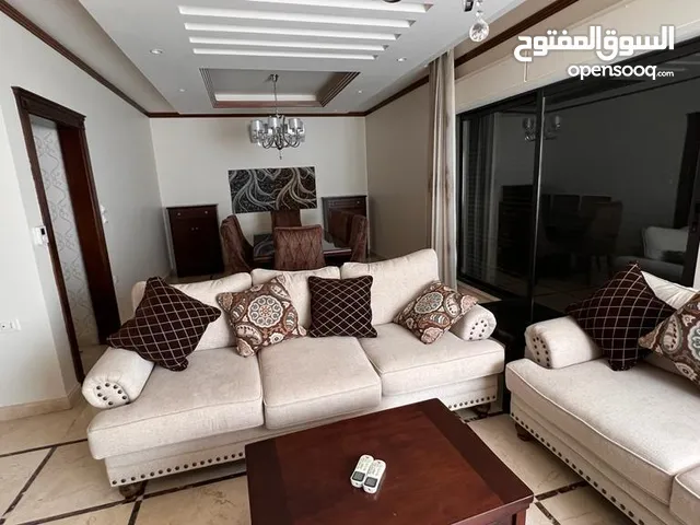 650 m2 3 Bedrooms Villa for Rent in Amman Dabouq