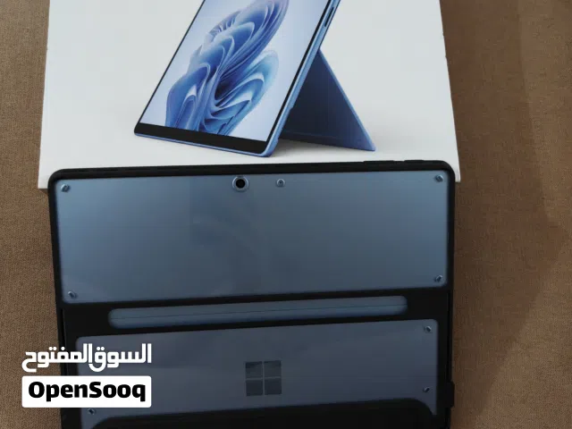 Microsoft Surface Pro 9 Middle East Version