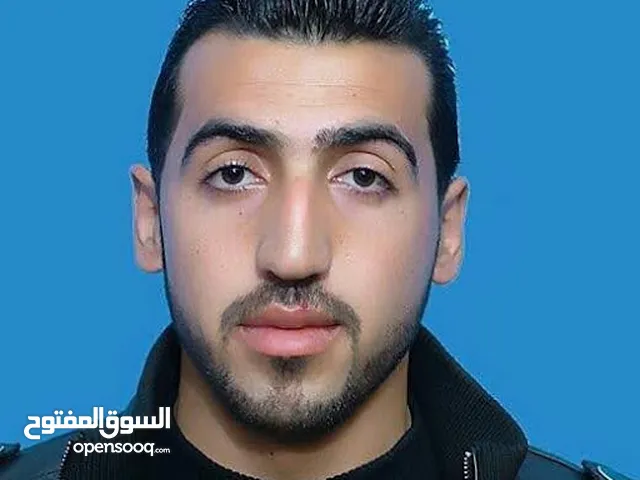عامر عزام