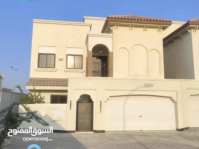 فيلا راقية نص مفروش للايجار في ديار المحرق اربع غرف ومجلس عربي مستقل 520 دينار شامل الكهرباء والماء