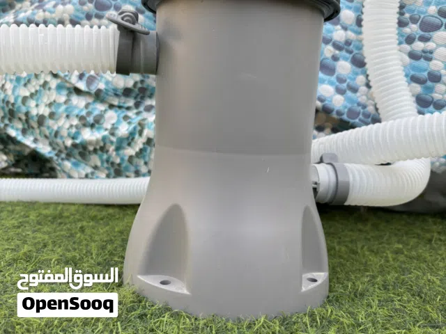 السلام عليكم مسبح كبير جدا نظيف وجميلة