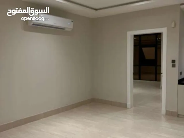 160 m2 3 Bedrooms Apartments for Rent in Al Riyadh Al Quds