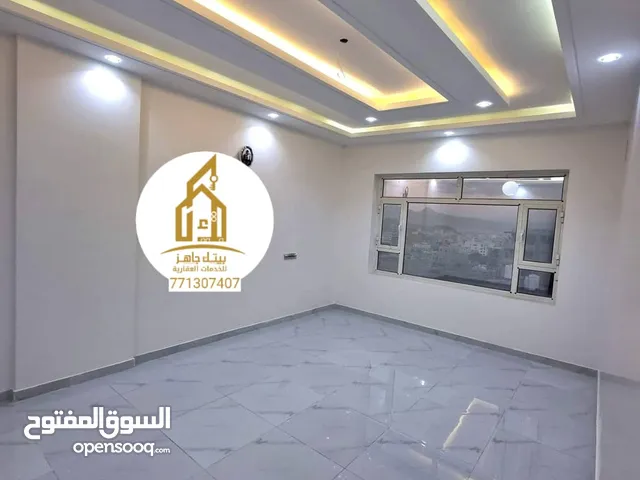 270 m2 More than 6 bedrooms Apartments for Sale in Sana'a Bayt Baws