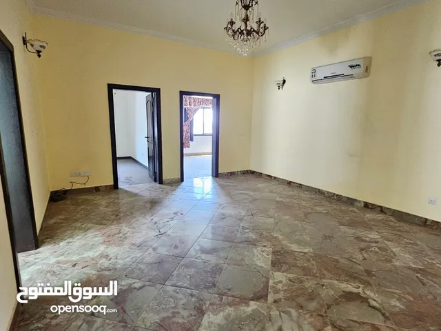 141 m2 3 Bedrooms Apartments for Sale in Northern Governorate Al Janabiyah
