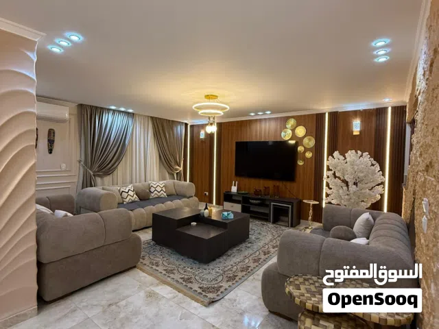 شقة للبيع بالمهندسين ميدان لبنان 470م