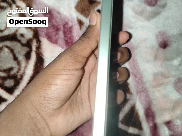 Oppo A 5 pro 100 بطريه  معاه الشاحن والكرتونه وكل حاجه مستعمل نظيف جدا السعر 12000