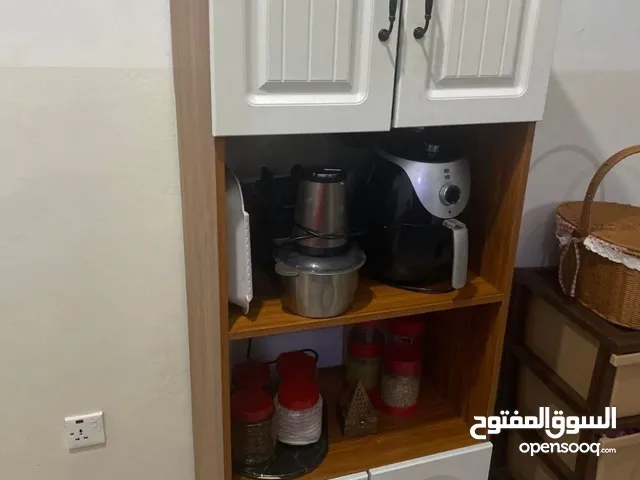 فاترينا مطبخ متعددة الاستخدامات – أناقة وتنظيم في قطعة وحدة! المقاس: 180×70×40 سم فاترينا بتسهل عليك