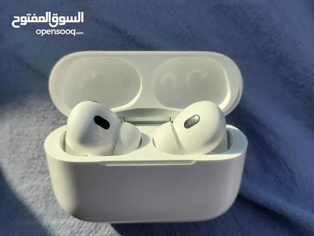 إيربودز 2pro type c AirPods شبه جديده