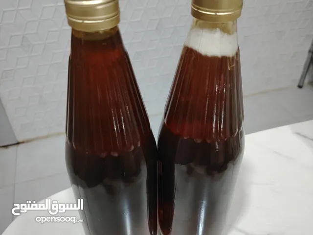 عسل سدر اصلي مضمون 100٪ والطعم حلو وما عليه كلام..