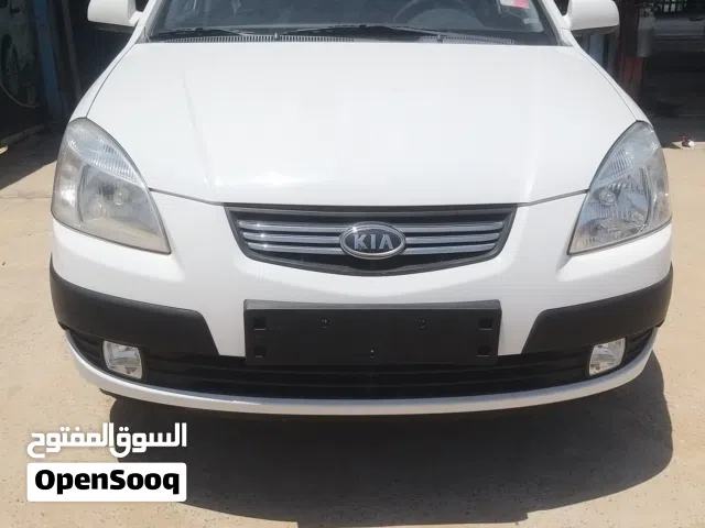 2008 كيا برايد Standard