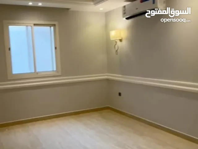 170 m2 3 Bedrooms Townhouse for Rent in Al Riyadh Al Munsiyah