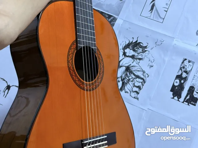 گيتار ياماها c70 مستخدم قليل