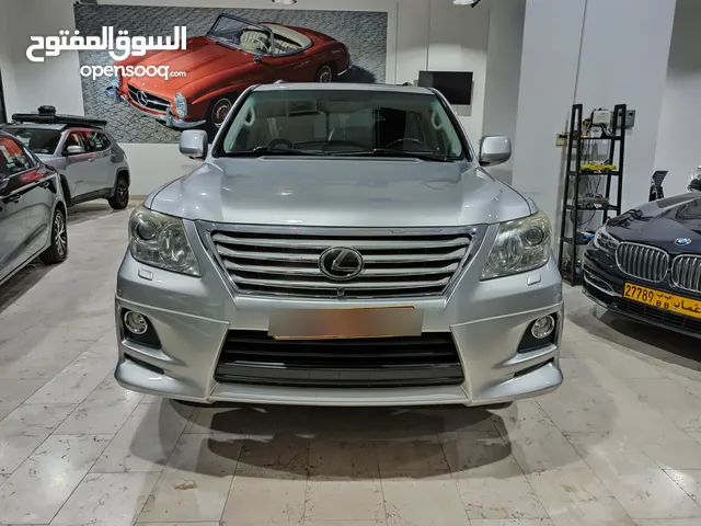 Lexus Lx 570.. Model 2011.. Gcc Oman Car..